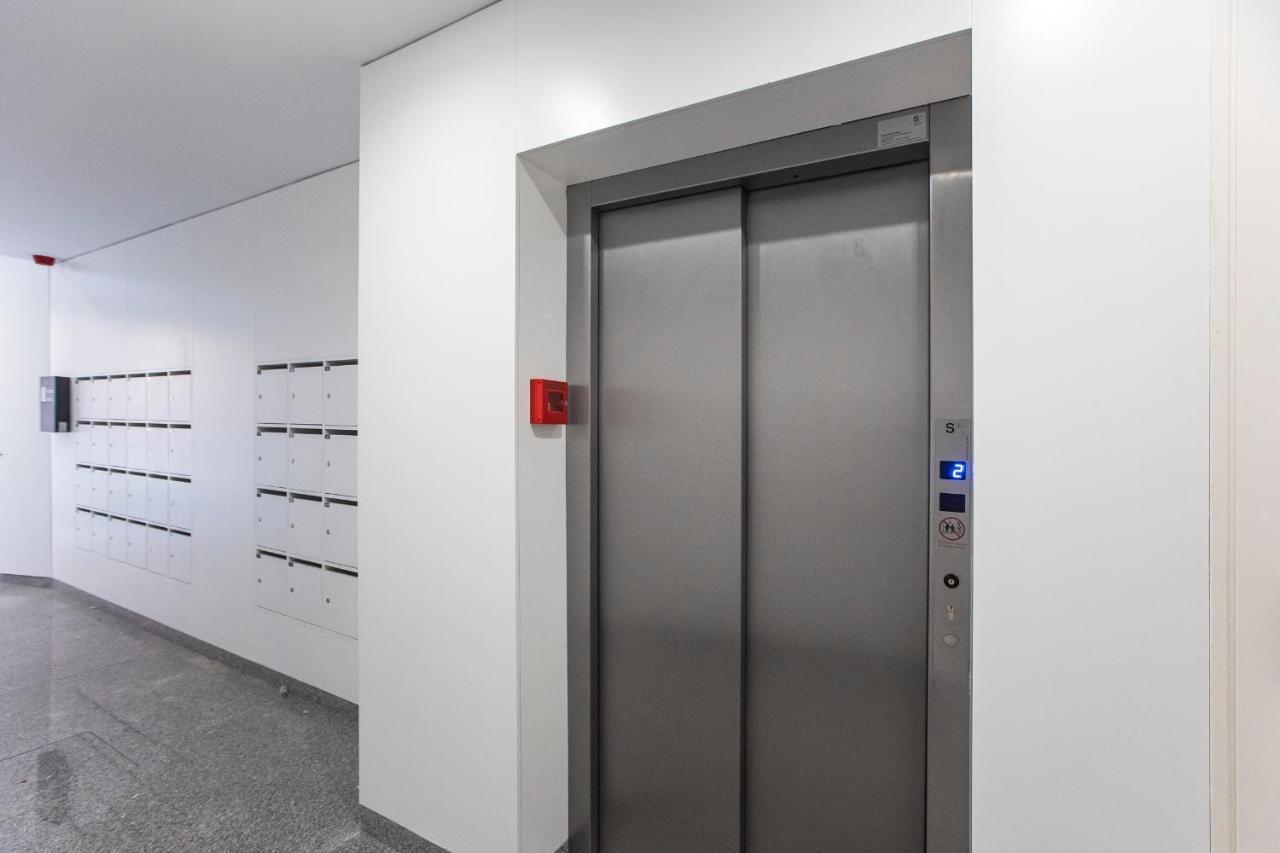 Elegant Downtown 1Br Flat W/ Ac By Lovelystay OOporto Esterno foto